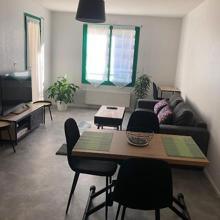 Superbe Appartement En Plein Centre Ville. La Roche-sur-Yon Buitenkant foto