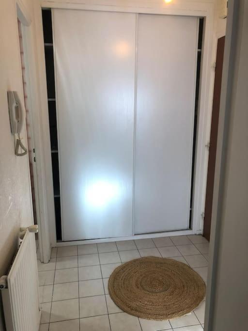 Superbe Appartement En Plein Centre Ville. La Roche-sur-Yon Buitenkant foto