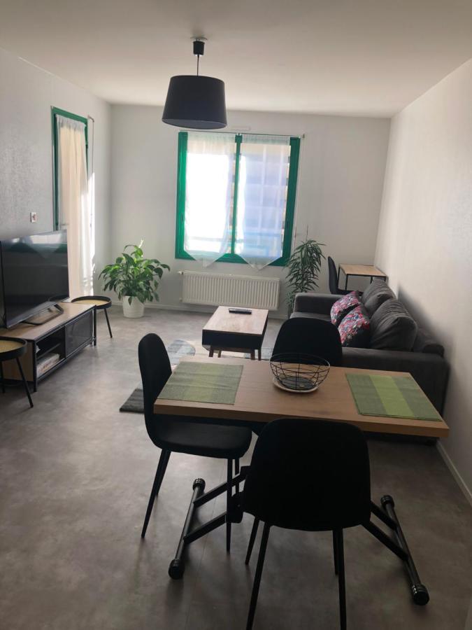 Superbe Appartement En Plein Centre Ville. La Roche-sur-Yon Buitenkant foto